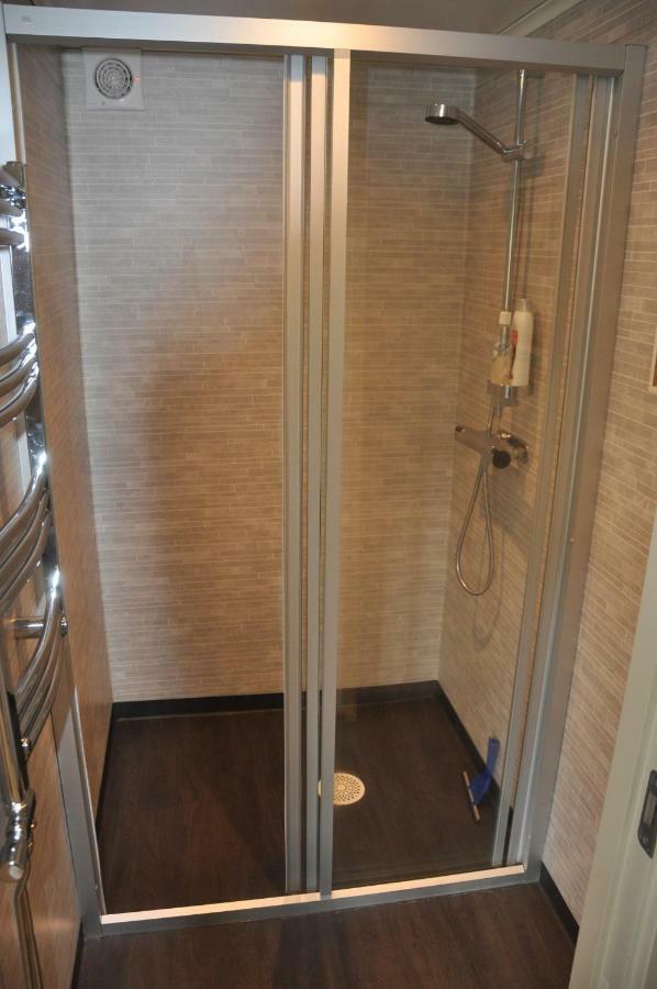 Hotel & Pensionat Bjoerkelund Stenbrohult  Ngoại thất bức ảnh